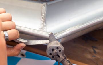 disadvantages of Glyn Ceiriog lead roofing